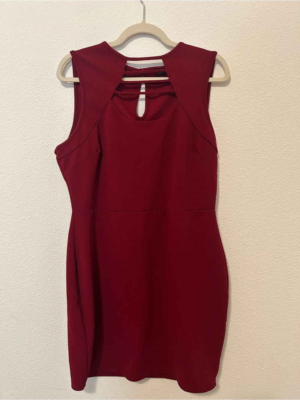 Sleeveless Mini Dress with Keyhole Back in Burgundy